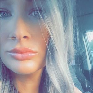 Meet your Posher, Leeanna